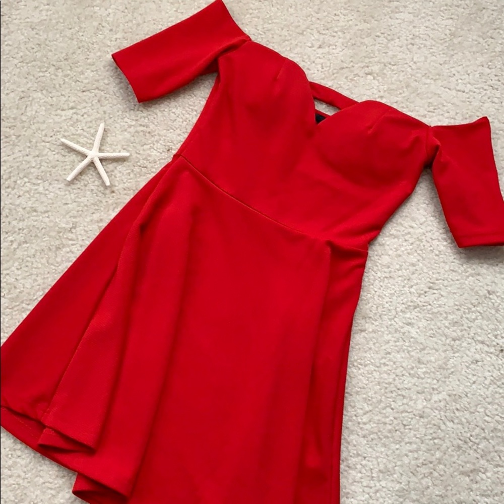 FOREVER 21 red off shoulder dress sweetheart top